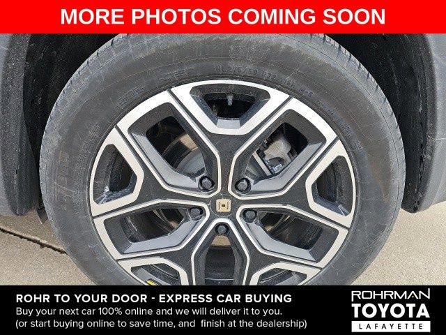 Used 2025 Rivian R1S Adventure AWD/4WD image 5