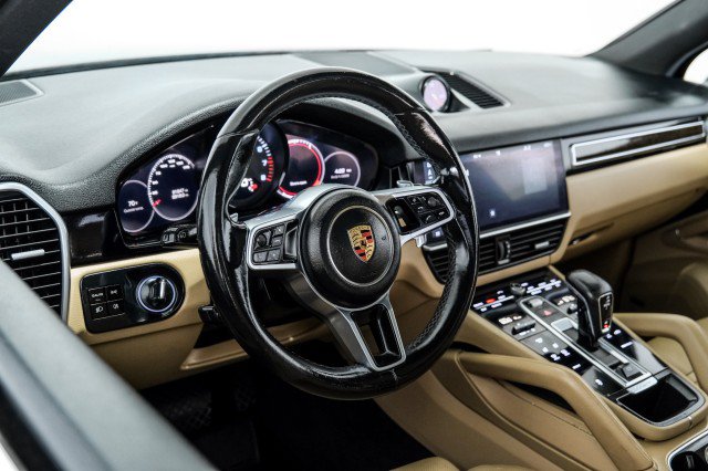 Used 2019 Porsche Cayenne AWD/4WD image 13