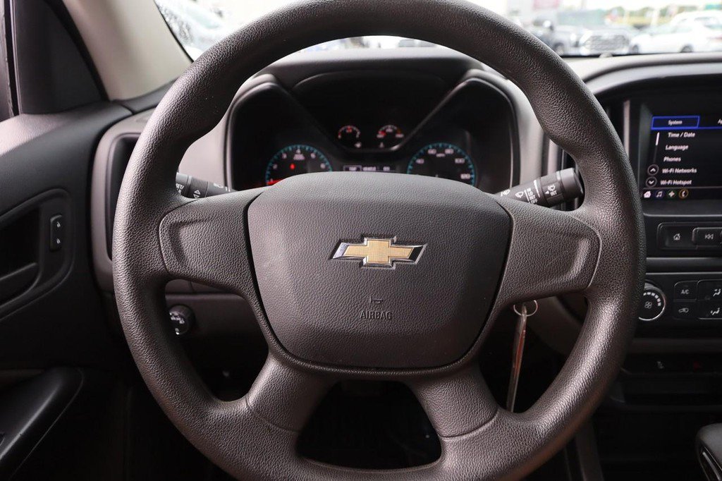 Used 2022 Chevrolet Colorado W/T RWD image 10
