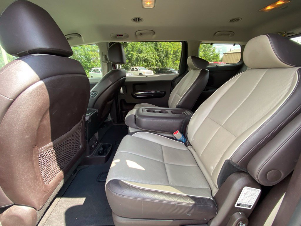 Used 2018 Kia Sedona SX Limited FWD image 30