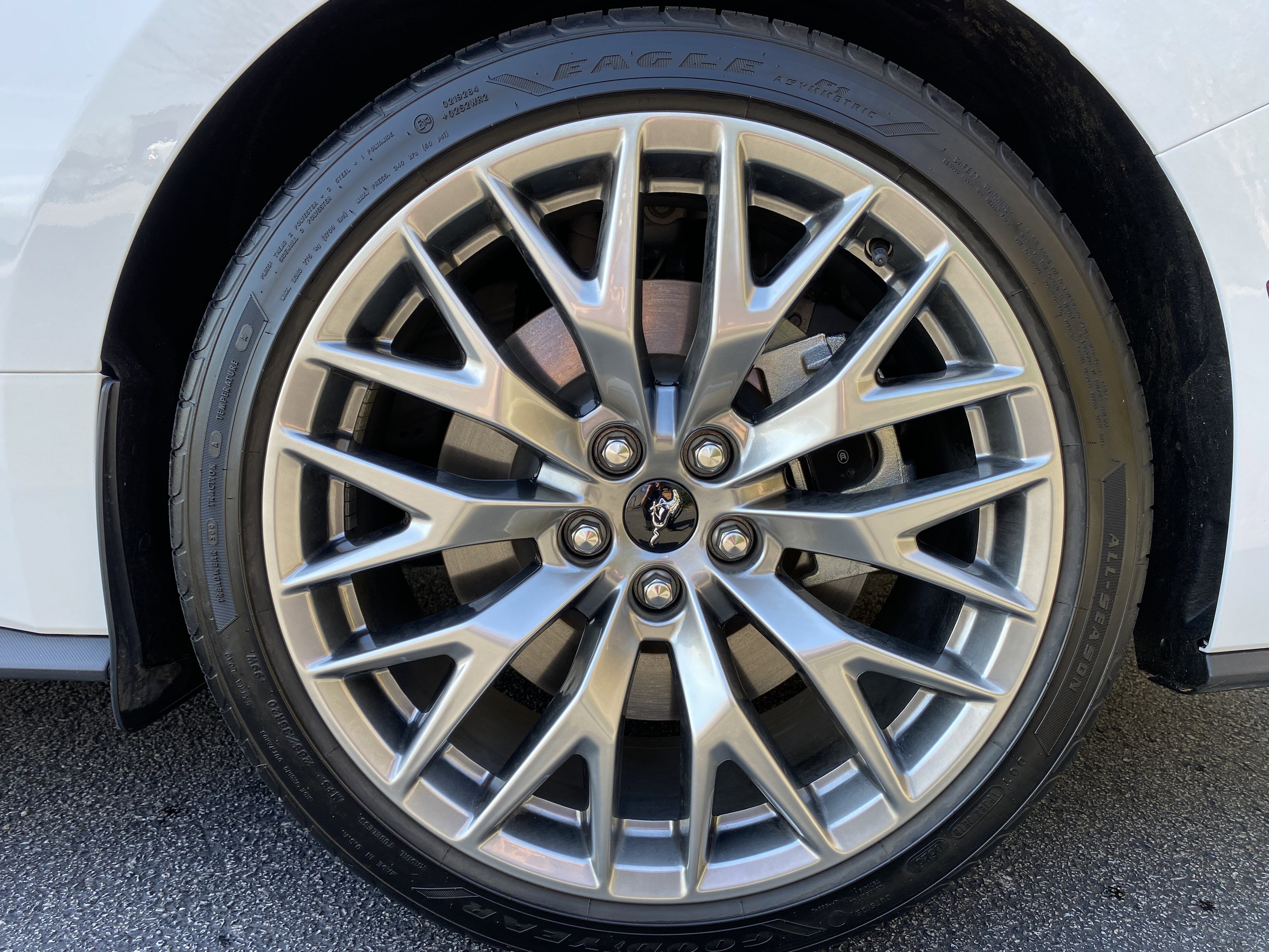 Used 2025 Ford Mustang GT Premium image 40