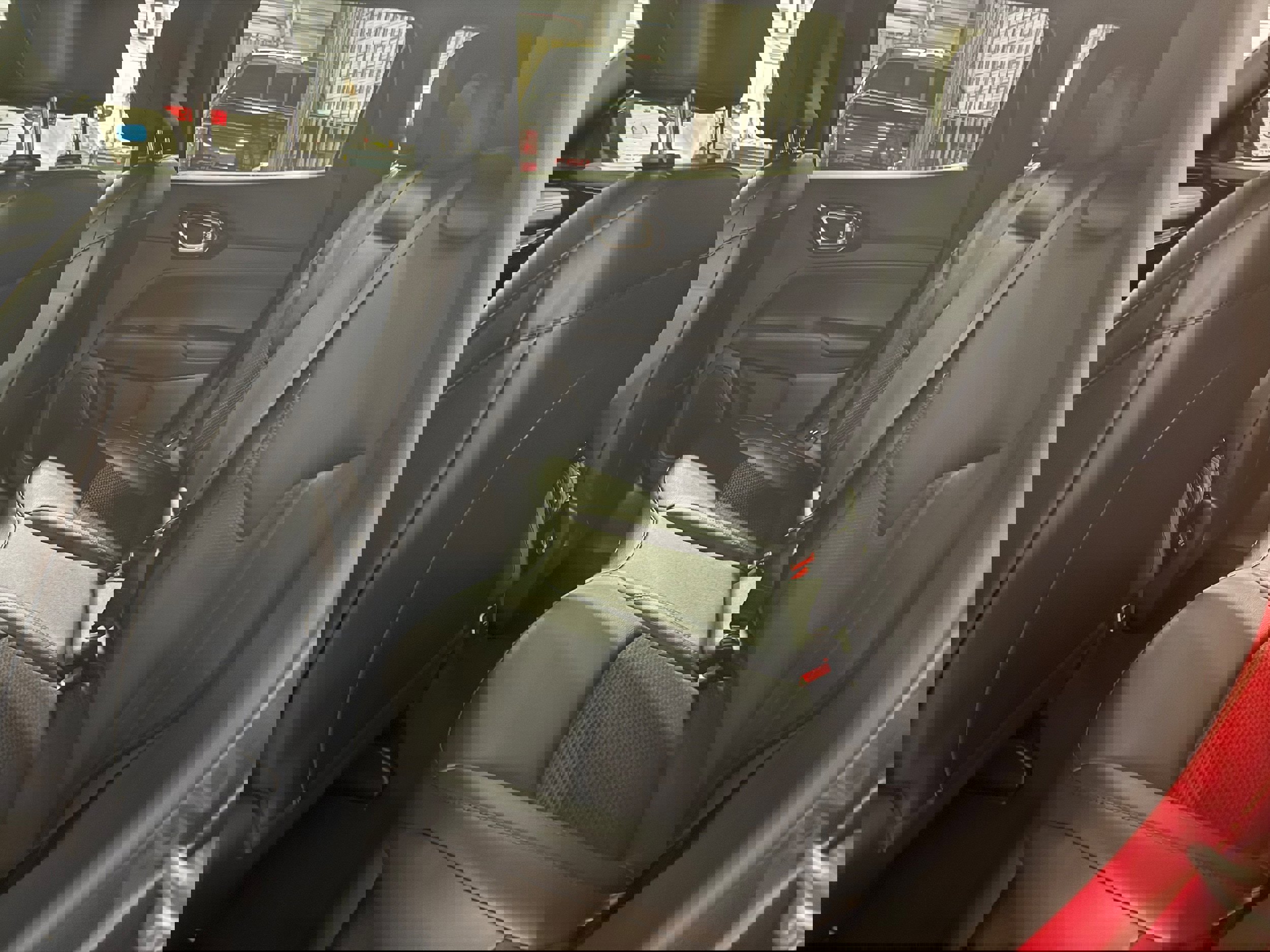 New 2026 Jeep Compass Latitude image 19