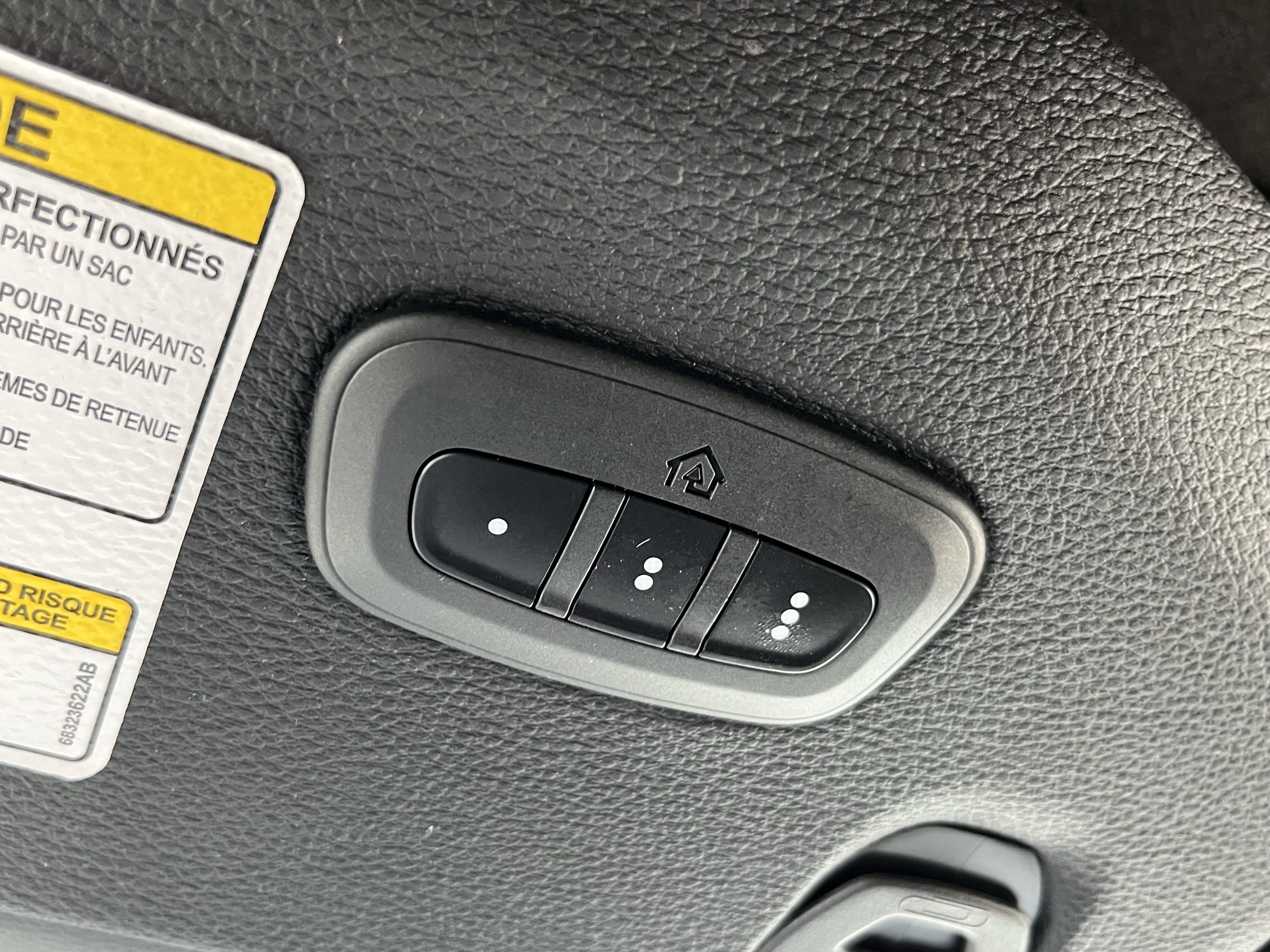 Used 2018 Jeep Wrangler Unlimited Rubicon AWD/4WD image 38