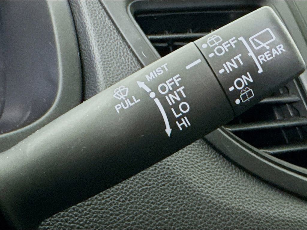 Used 2015 Honda CR-V LX image 14