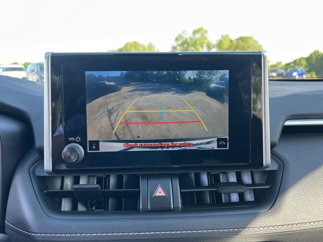 Used 2023 Toyota RAV4 XLE AWD/4WD image 14