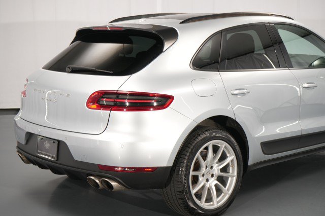 Used 2018 Porsche Macan S AWD/4WD image 14