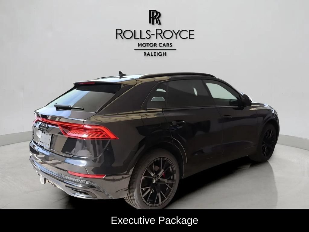 Used 2022 Audi Q8 Prestige w/ Prestige Package AWD/4WD image 4