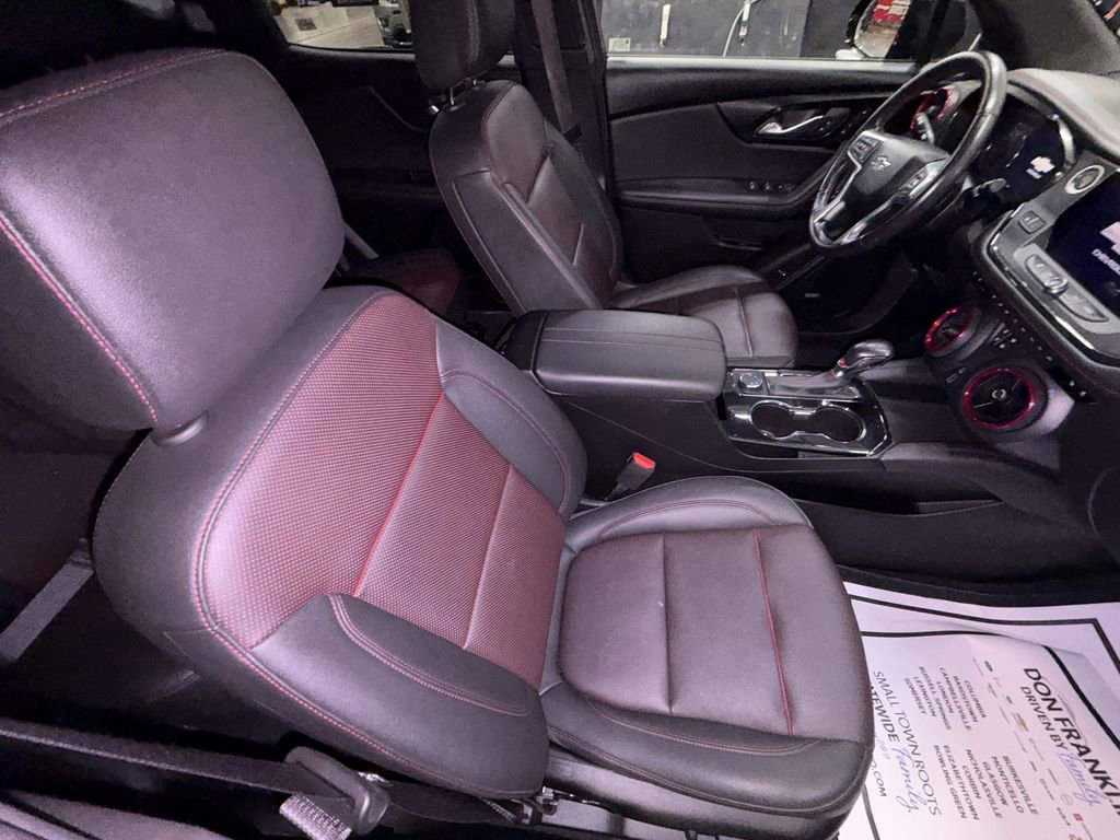 Used 2022 Chevrolet Blazer RS w/ Enhanced Convenience Package image 24