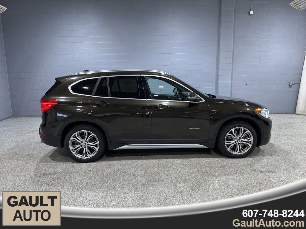 Used 2017 BMW X1 xDrive28i image 2