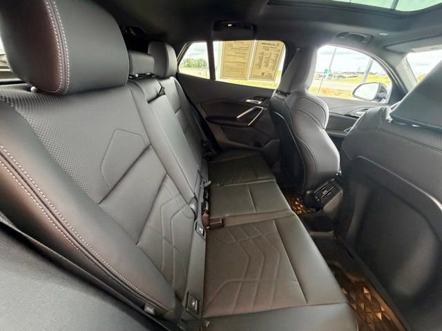 Used 2026 BMW X2 xDrive28i w/ Technology Package AWD/4WD image 35