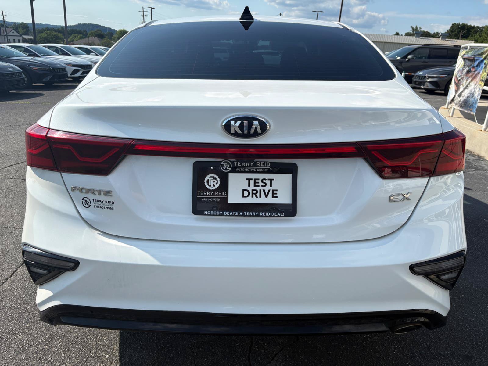 Used 2020 Kia Forte EX FWD image 7