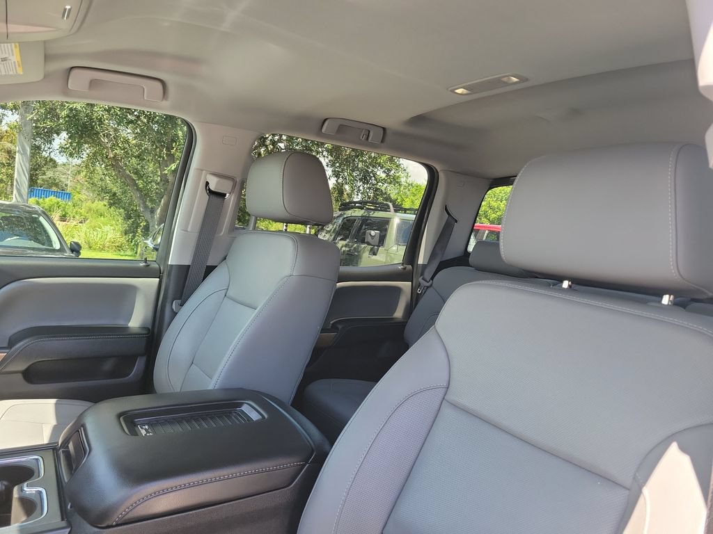 Used 2018 Chevrolet Silverado 1500 LTZ w/ Sport Package AWD/4WD image 21