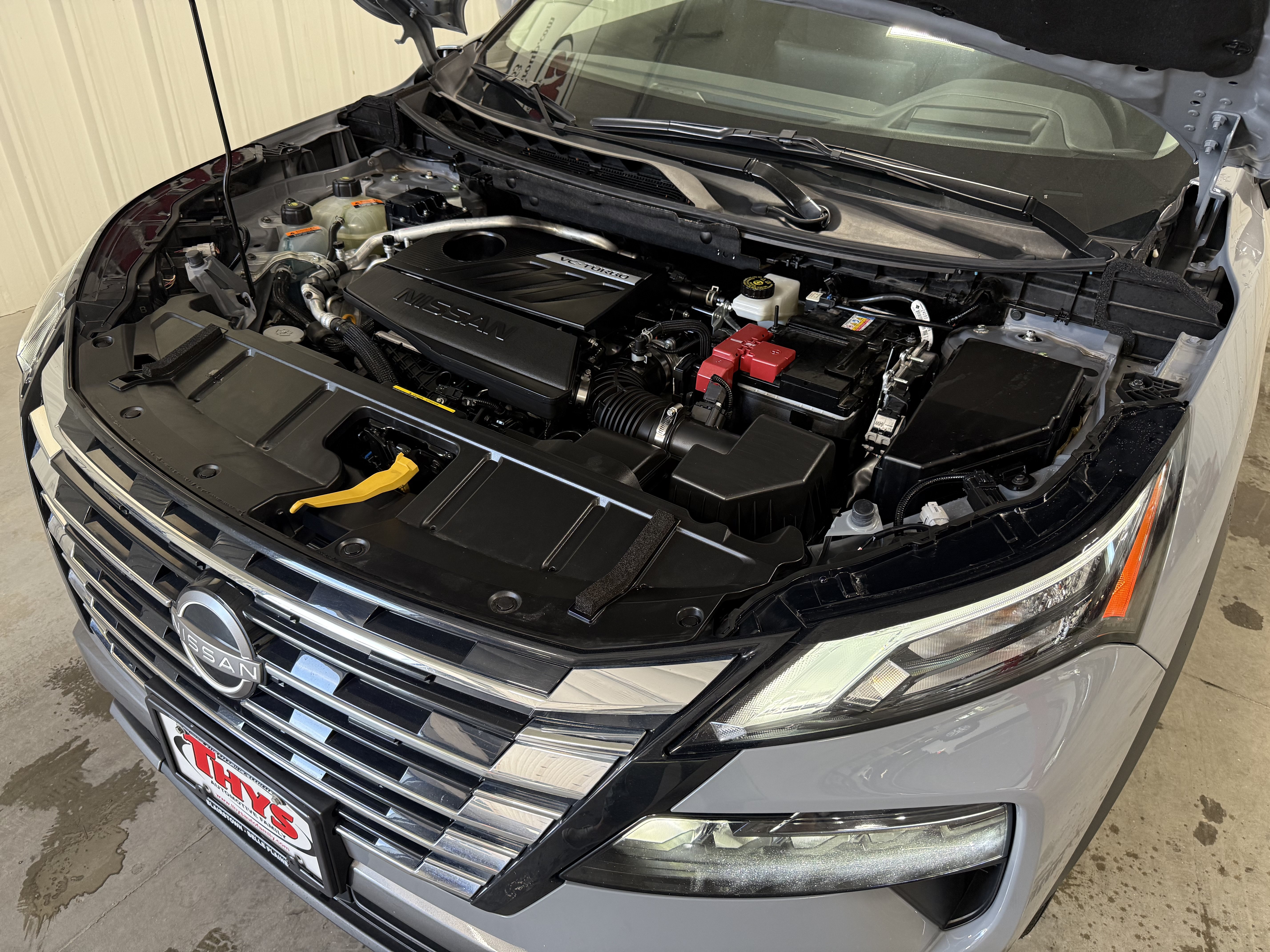 Used 2025 Nissan Rogue SL w/ Tech Package AWD/4WD image 17