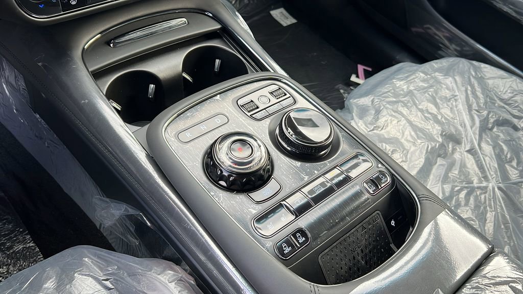 New 2026 Genesis G90 3.5T Prestige image 34