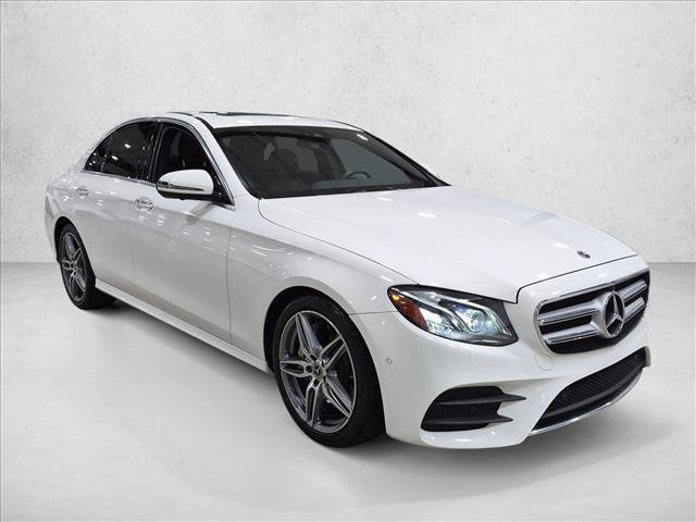 Used 2019 Mercedes-Benz E 300 image 3