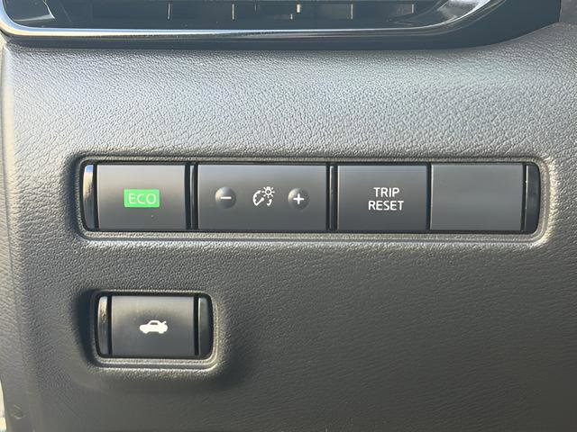 Used 2024 Nissan Sentra SV image 24