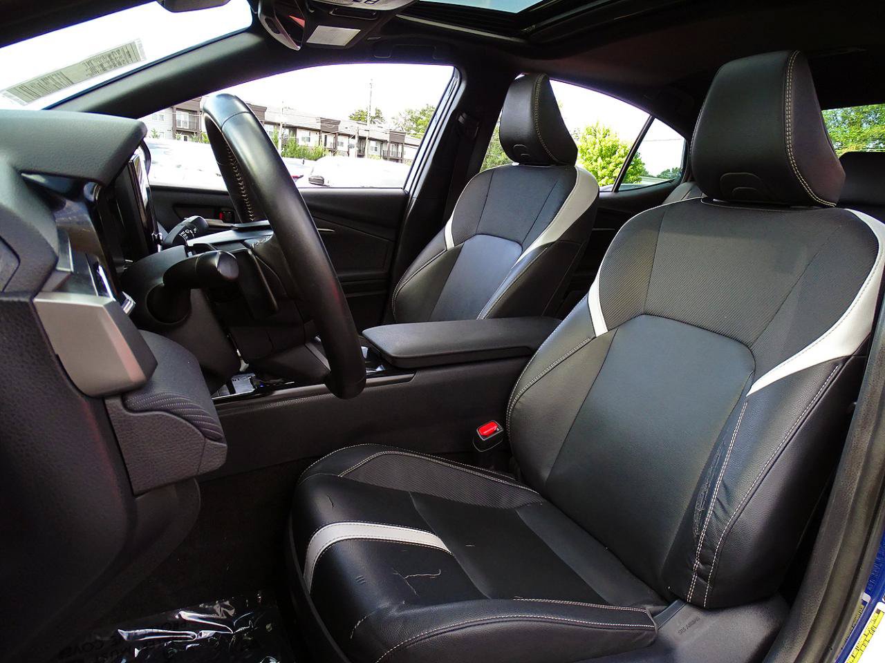Used 2025 Toyota Camry SE w/ Convenience Package FWD image 14