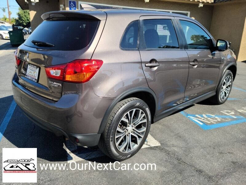 Used 2017 Mitsubishi Outlander Sport ES image 3