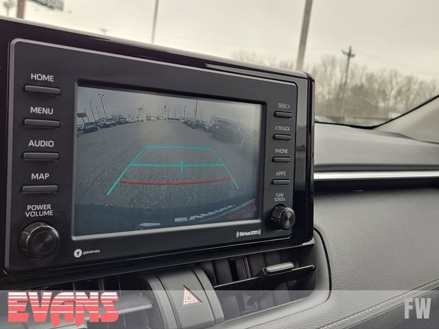 Used 2021 Toyota RAV4 LE image 5