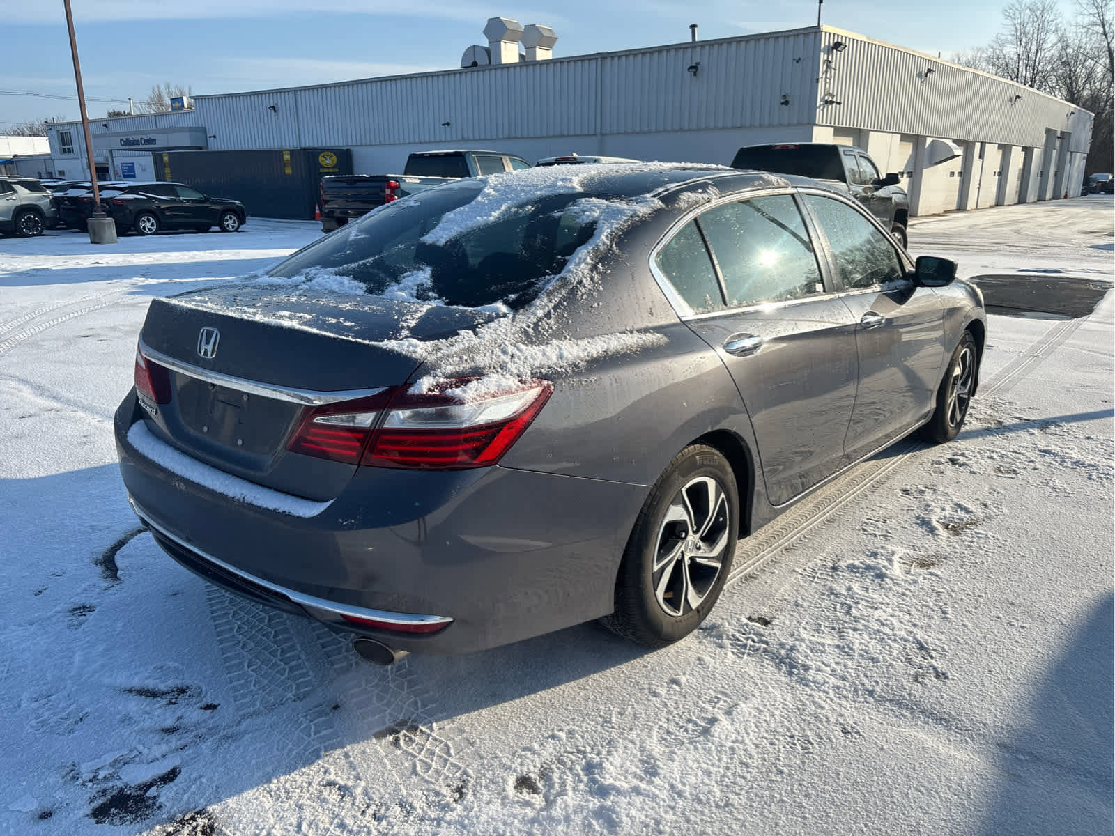 Used 2017 Honda Accord LX image 5