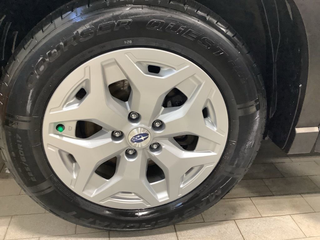 Certified 2023 Subaru Forester image 27