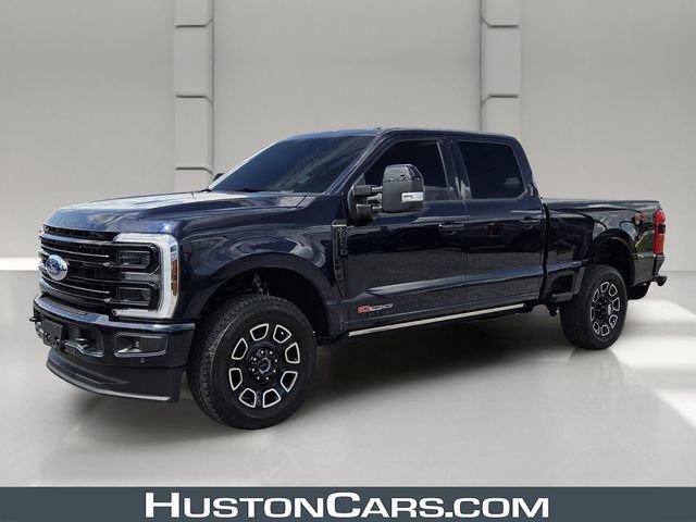 Used 2025 Ford F350 Platinum w/ FX4 Off-Road Package AWD/4WD image 1