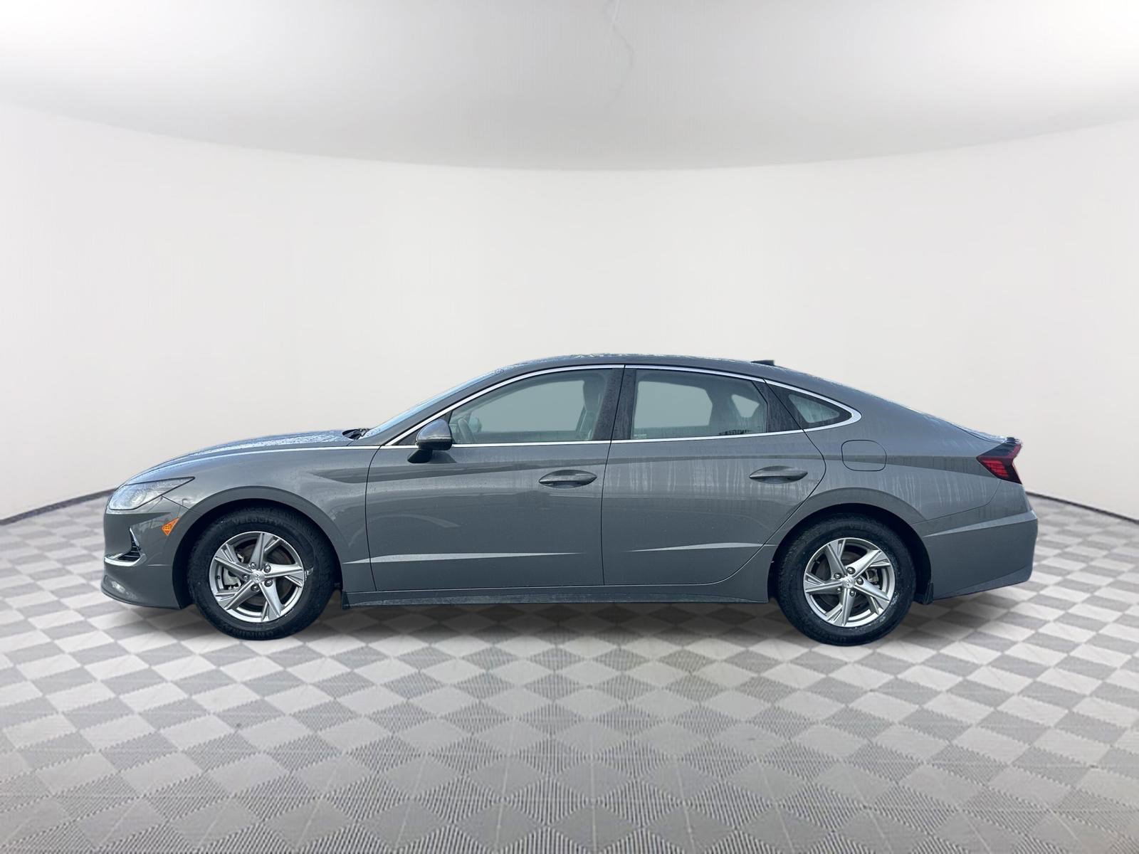 Used 2023 Hyundai Sonata SE image 11