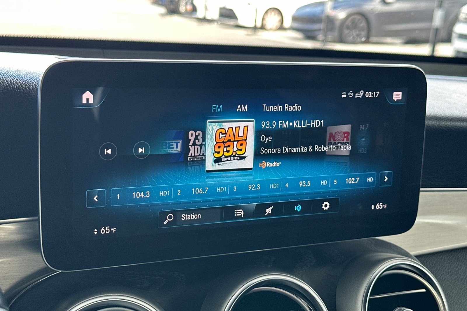 Used 2021 Mercedes-Benz GLC 300 image 19