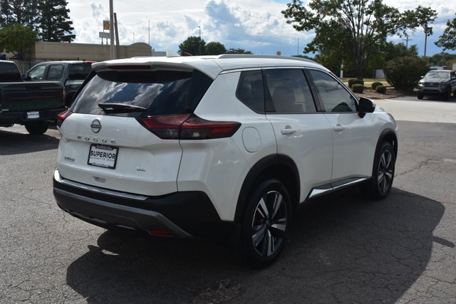 Used 2023 Nissan Rogue SL FWD image 5