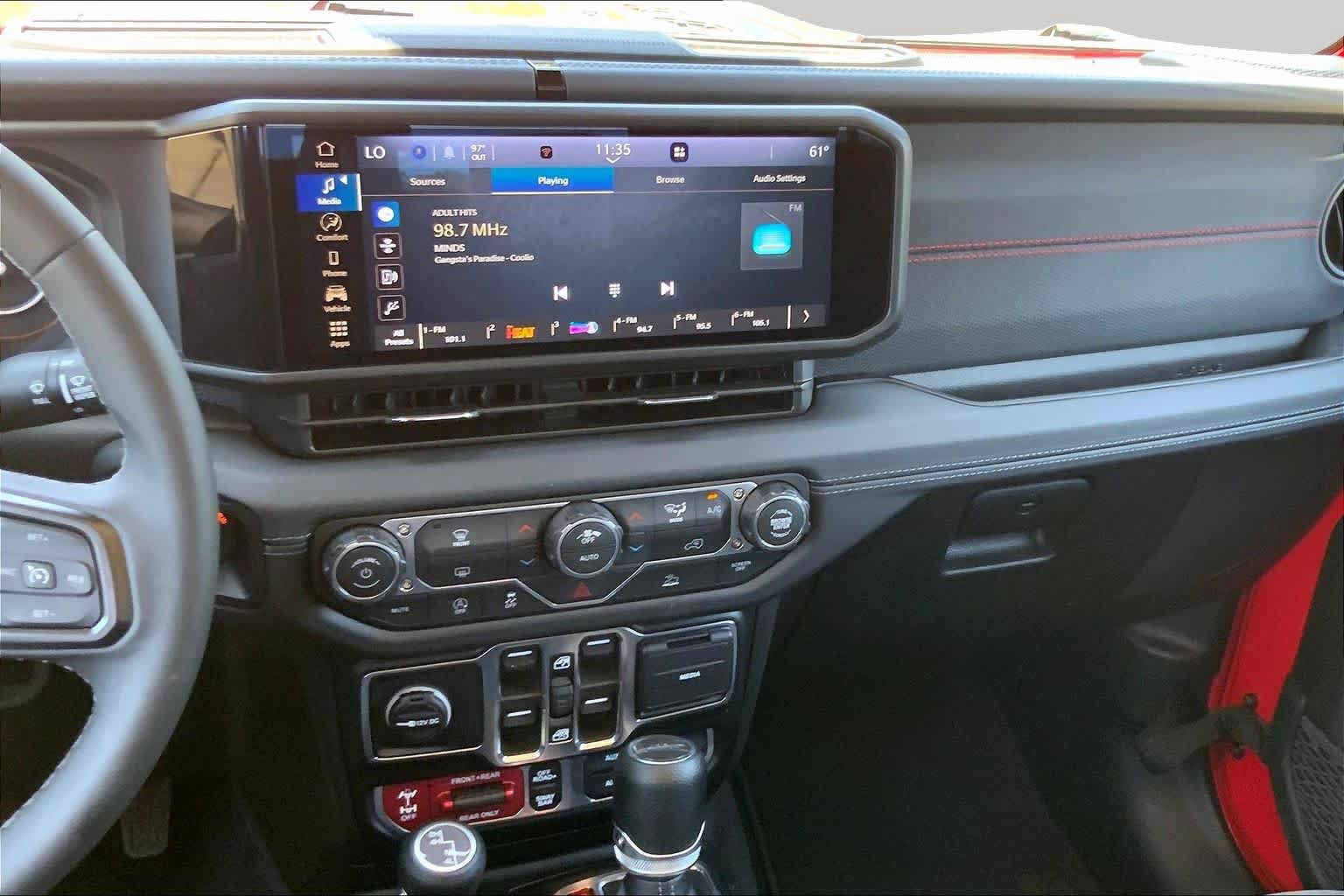 Used 2026 Jeep Gladiator Rubicon AWD/4WD image 7