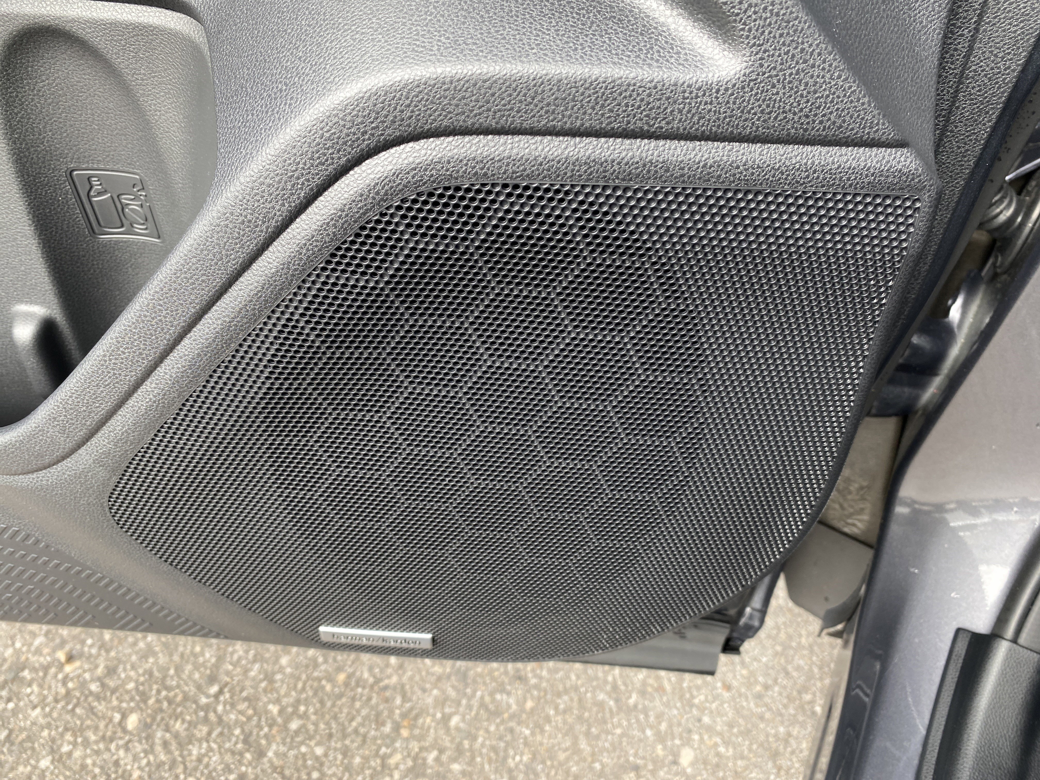 Used 2025 Subaru Forester Limited image 29