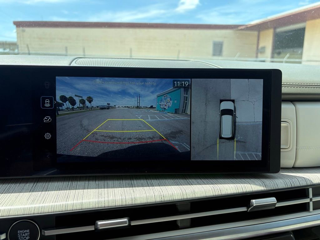 Used 2025 Hyundai Santa Fe Calligraphy image 24