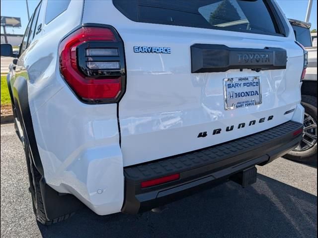 Used 2025 Toyota 4Runner TRD Off-Road AWD/4WD image 19
