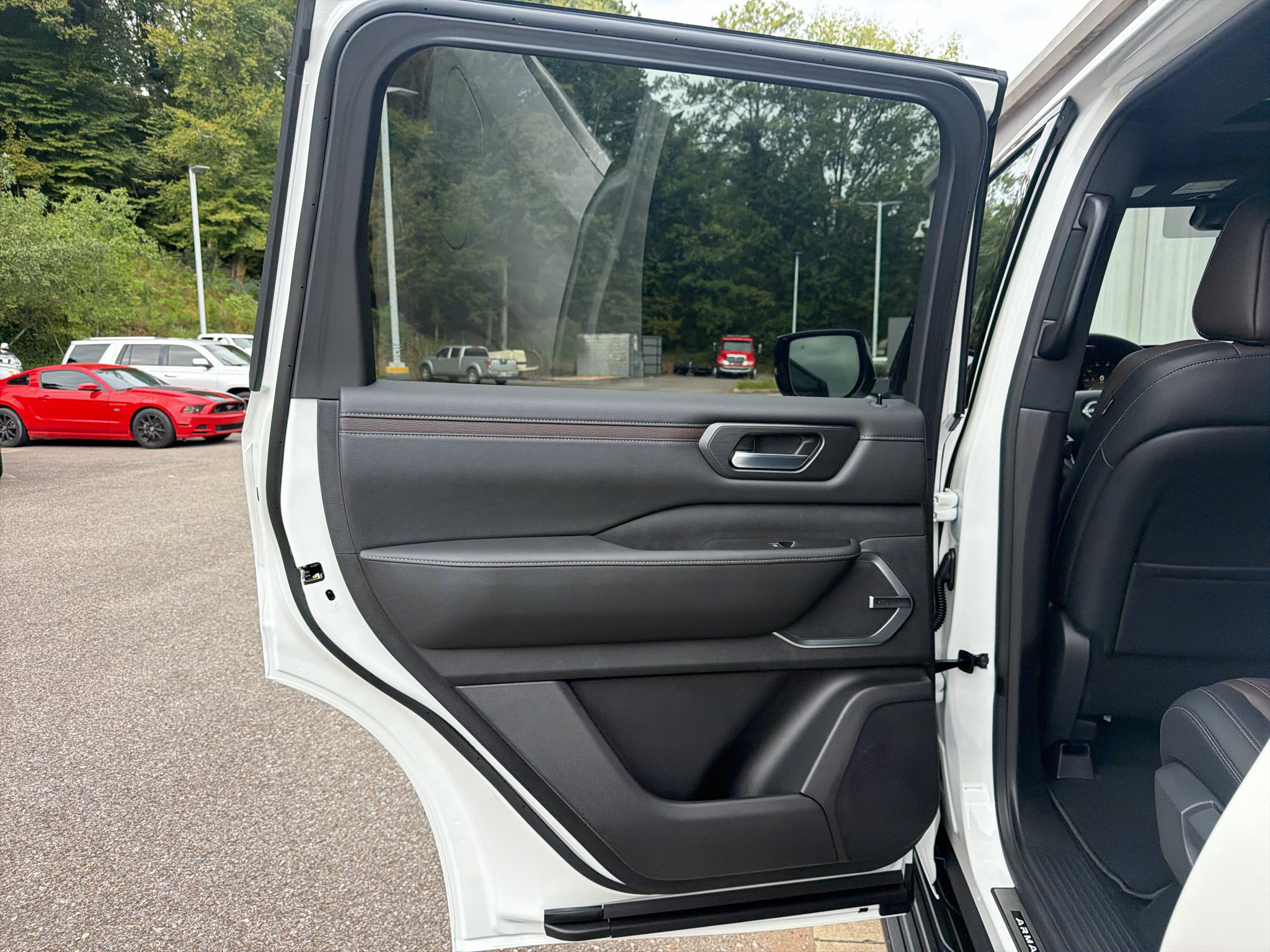New 2026 Nissan Armada Platinum AWD/4WD image 13