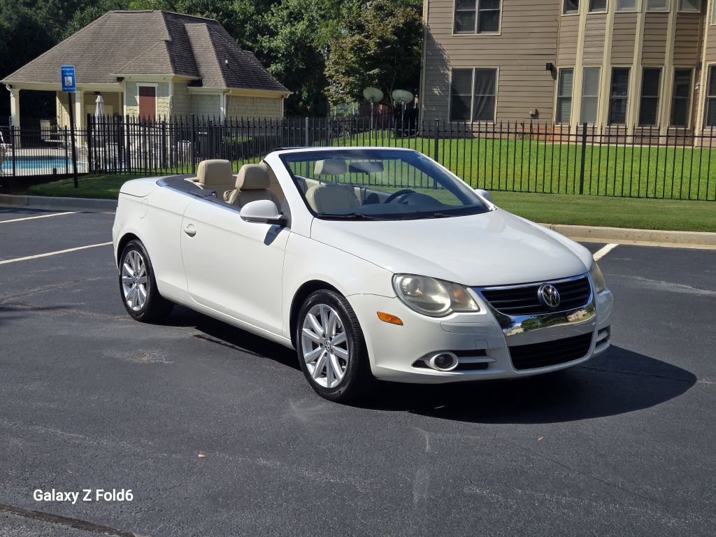 Used 2008 Volkswagen Eos 2.0T image 3