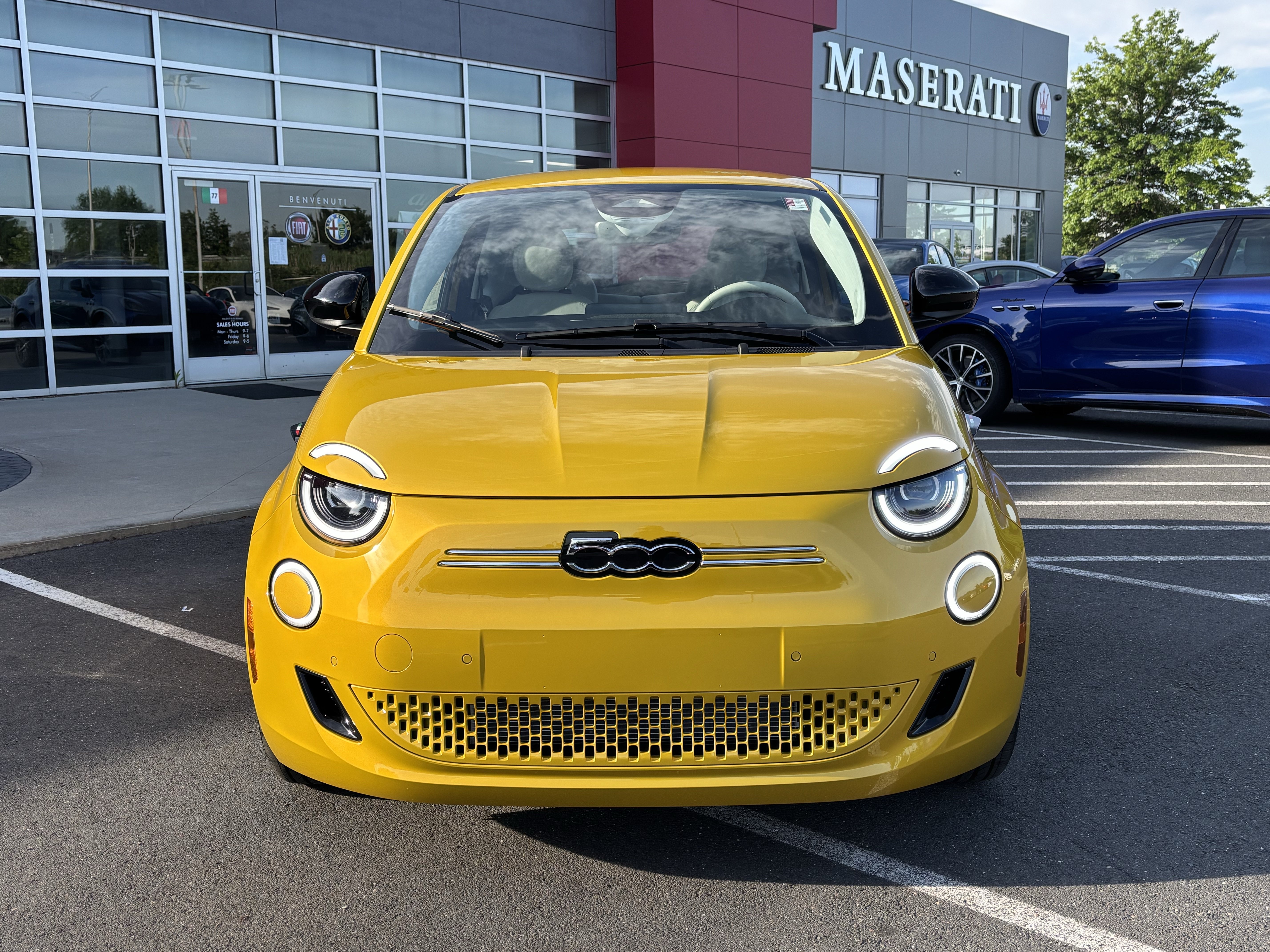 New 2026 FIAT 500 e Icona w/ Quick Order Package 21R FWD image 10
