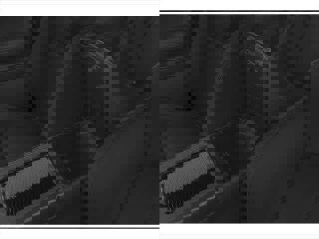 Used 2019 Land Rover Range Rover Evoque SE Premium image 15