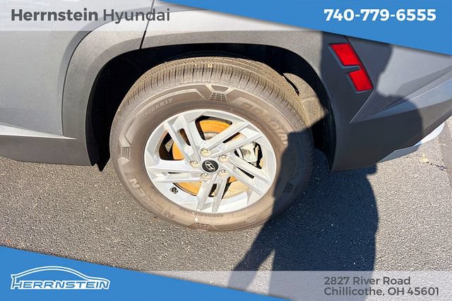 Used 2026 Hyundai Tucson SE AWD/4WD image 18