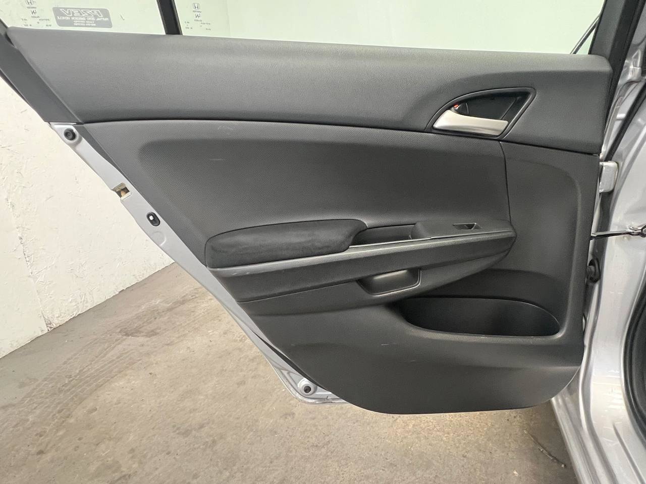 Used 2009 Honda Accord LX image 9