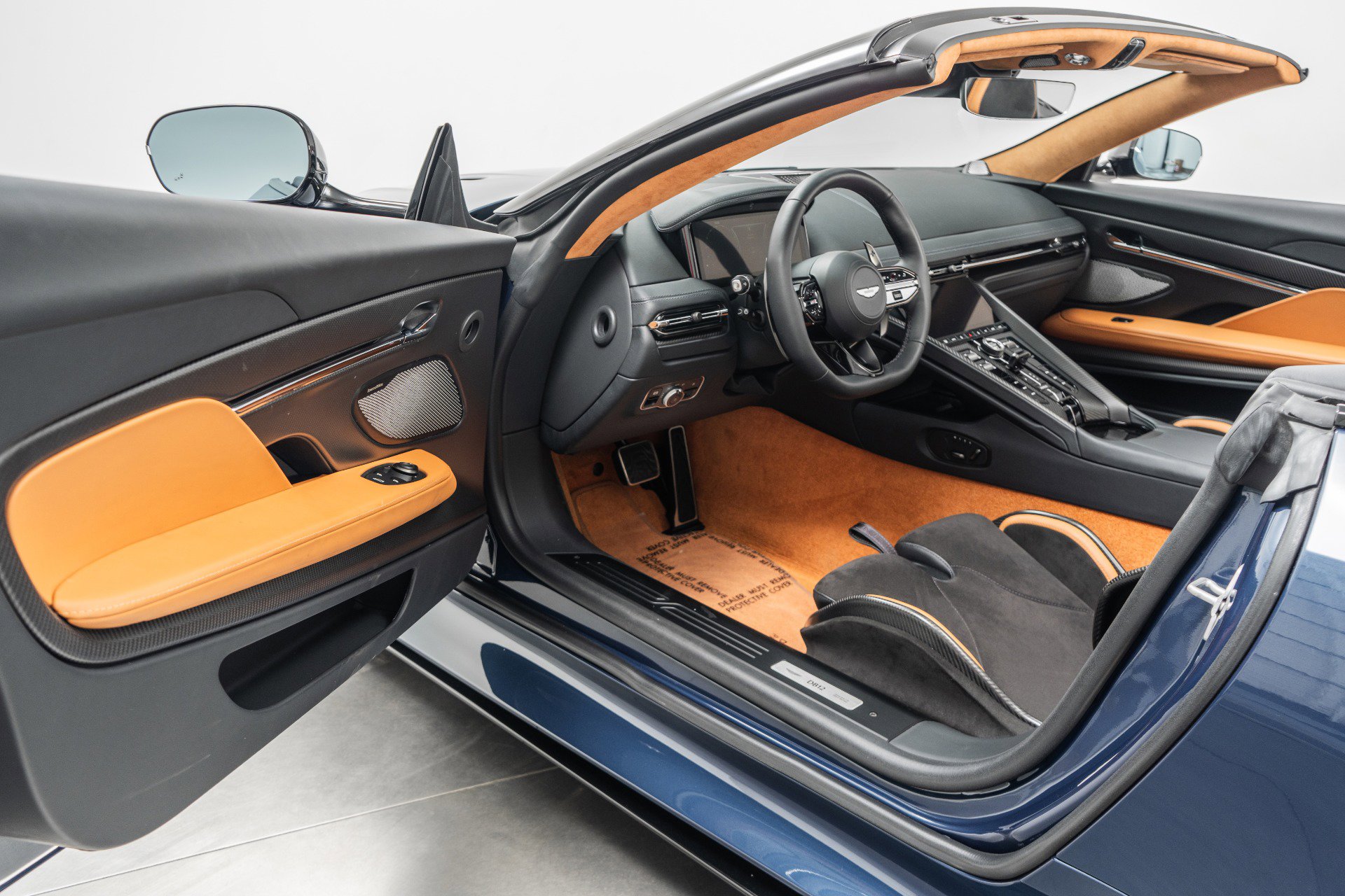 Used 2024 Aston Martin DB12 Volante -Carbon Fiber Bucket S image 23