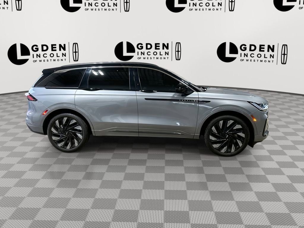 Used 2024 Lincoln Nautilus Black Label w/ Jet Appearance Package (87T) AWD/4WD image 9