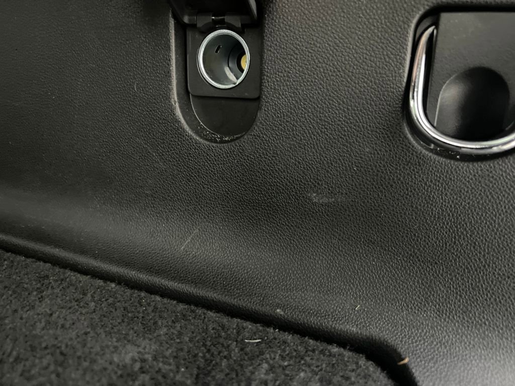 Used 2024 Chevrolet Traverse LT image 42