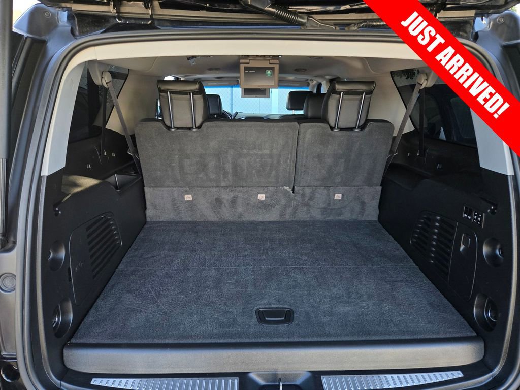 Used 2019 Chevrolet Suburban Premier AWD/4WD image 36