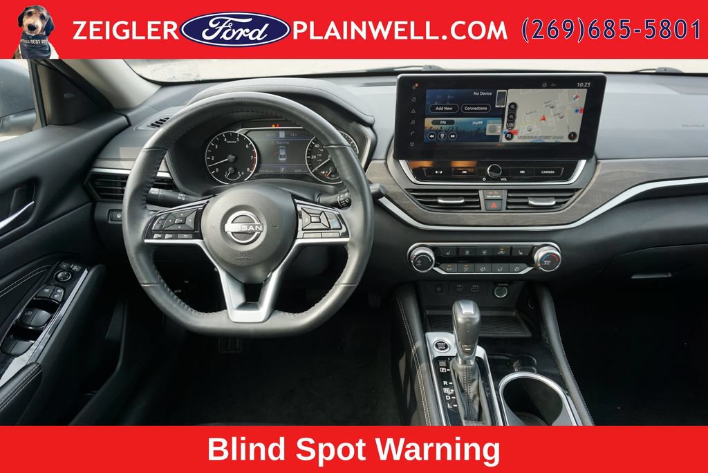 Used 2023 Nissan Altima 2.5 SV w/ SV Premium Package AWD/4WD image 12
