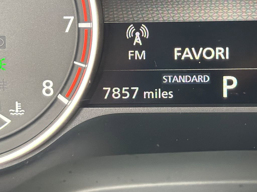 Used 2023 Nissan Rogue SV w/ SV Premium B Package FWD image 23