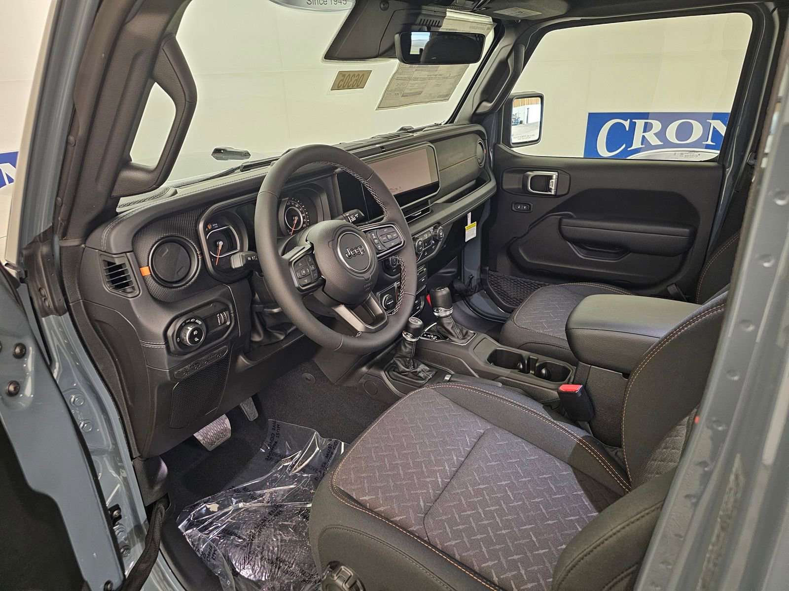 New 2026 Jeep Gladiator Mojave w/ Technology Group image 10