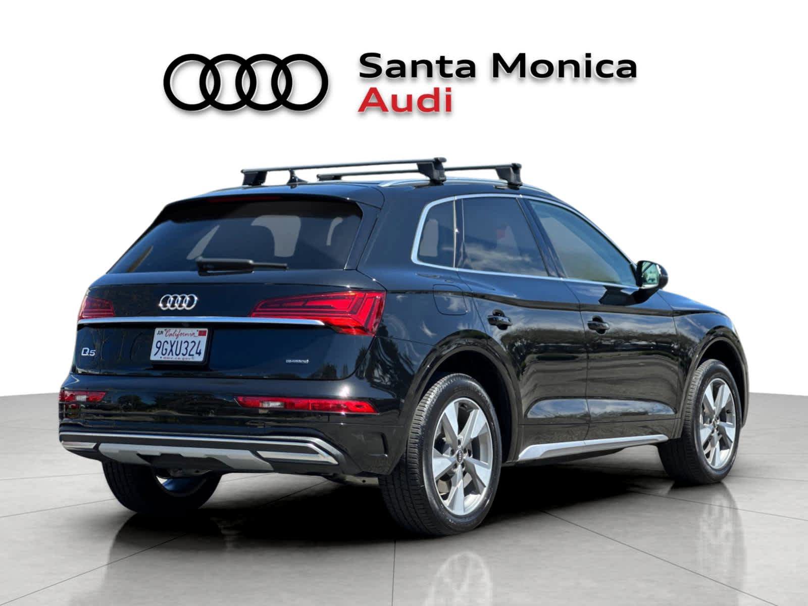 Used 2023 Audi Q5 2.0T Premium w/ Convenience Package AWD/4WD image 2