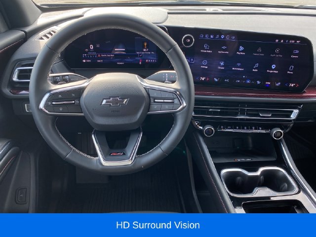 Certified 2025 Chevrolet Traverse Z71 w/ Driver Confidence Package AWD/4WD image 7