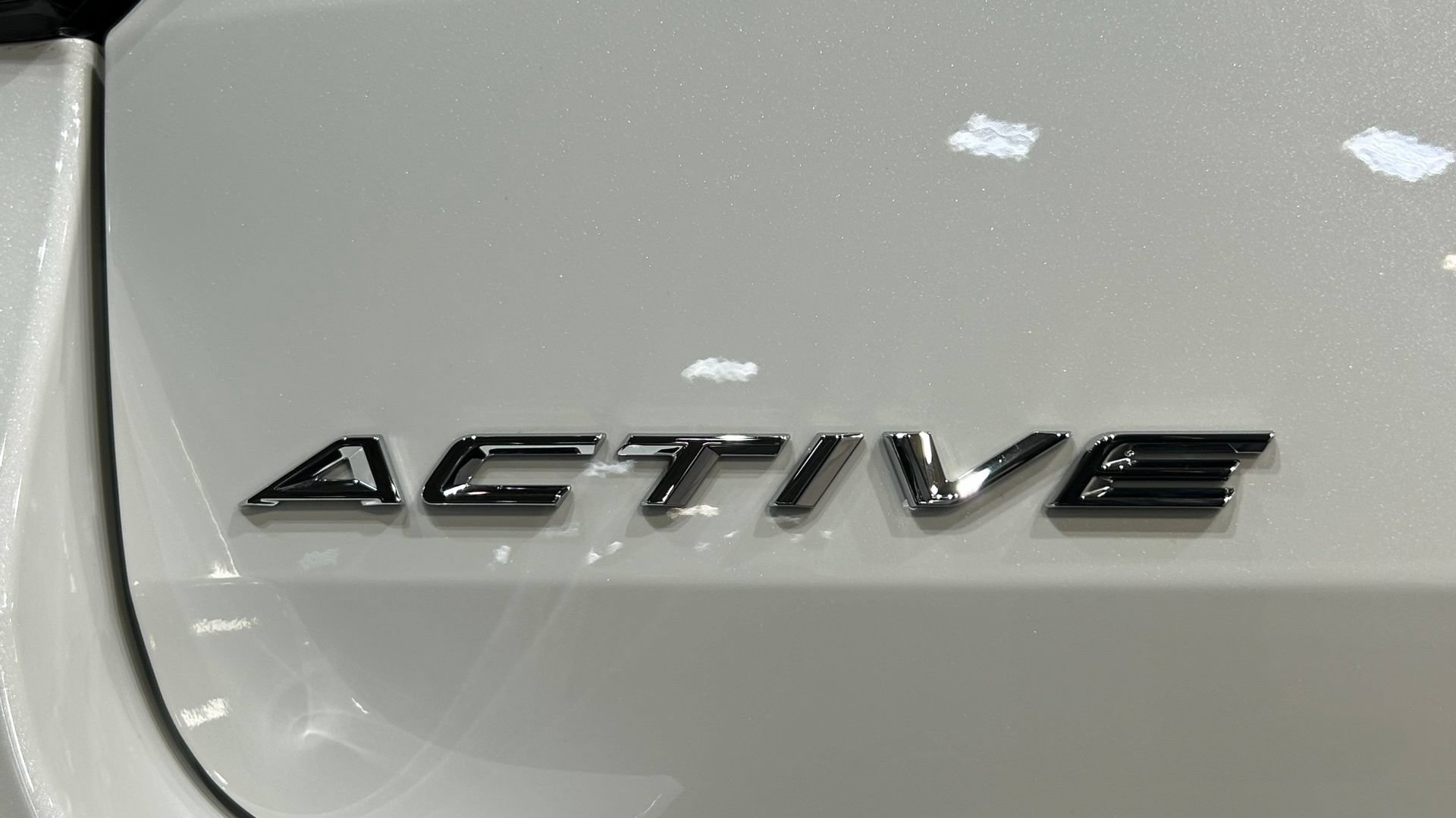 New 2026 Ford Explorer Active w/ Active Comfort Package AWD/4WD image 24