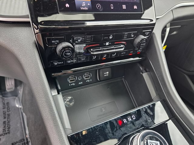 New 2026 Jeep Grand Cherokee Laredo X RWD image 25